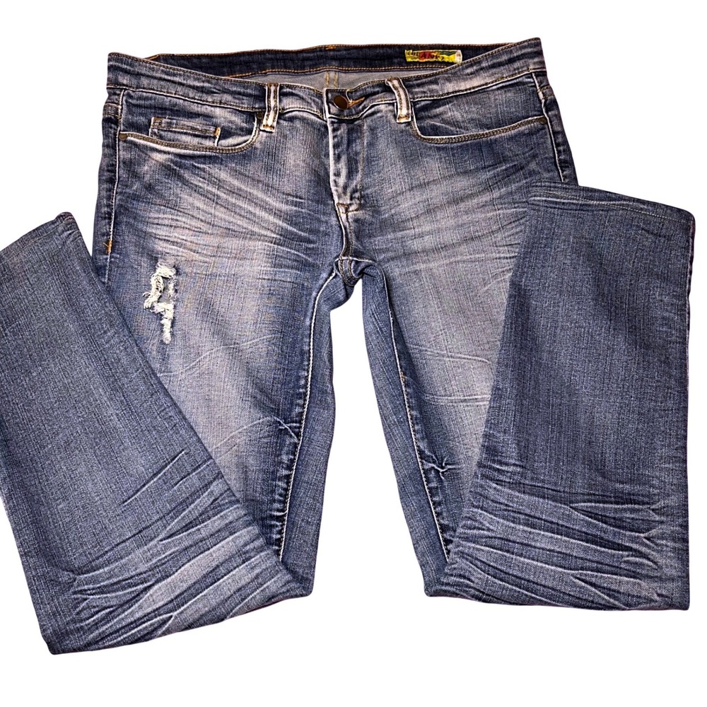 BLANKNYC Women Slim cut Jeans Medium Wash Distressed Whiskered Low Rise